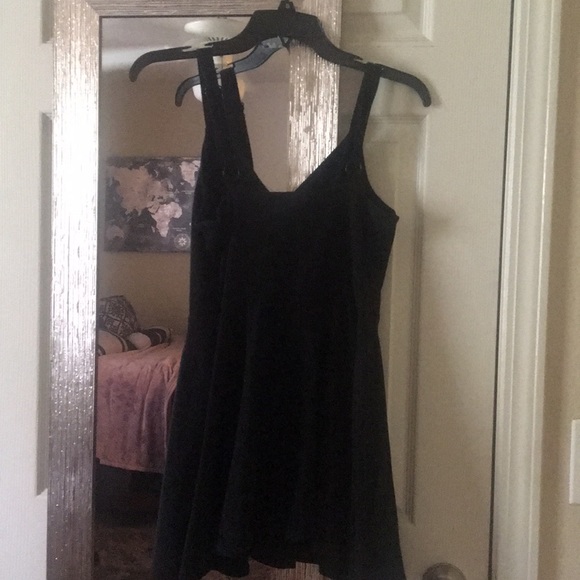 Little Black Dress (Petite) - Picture 3 of 3